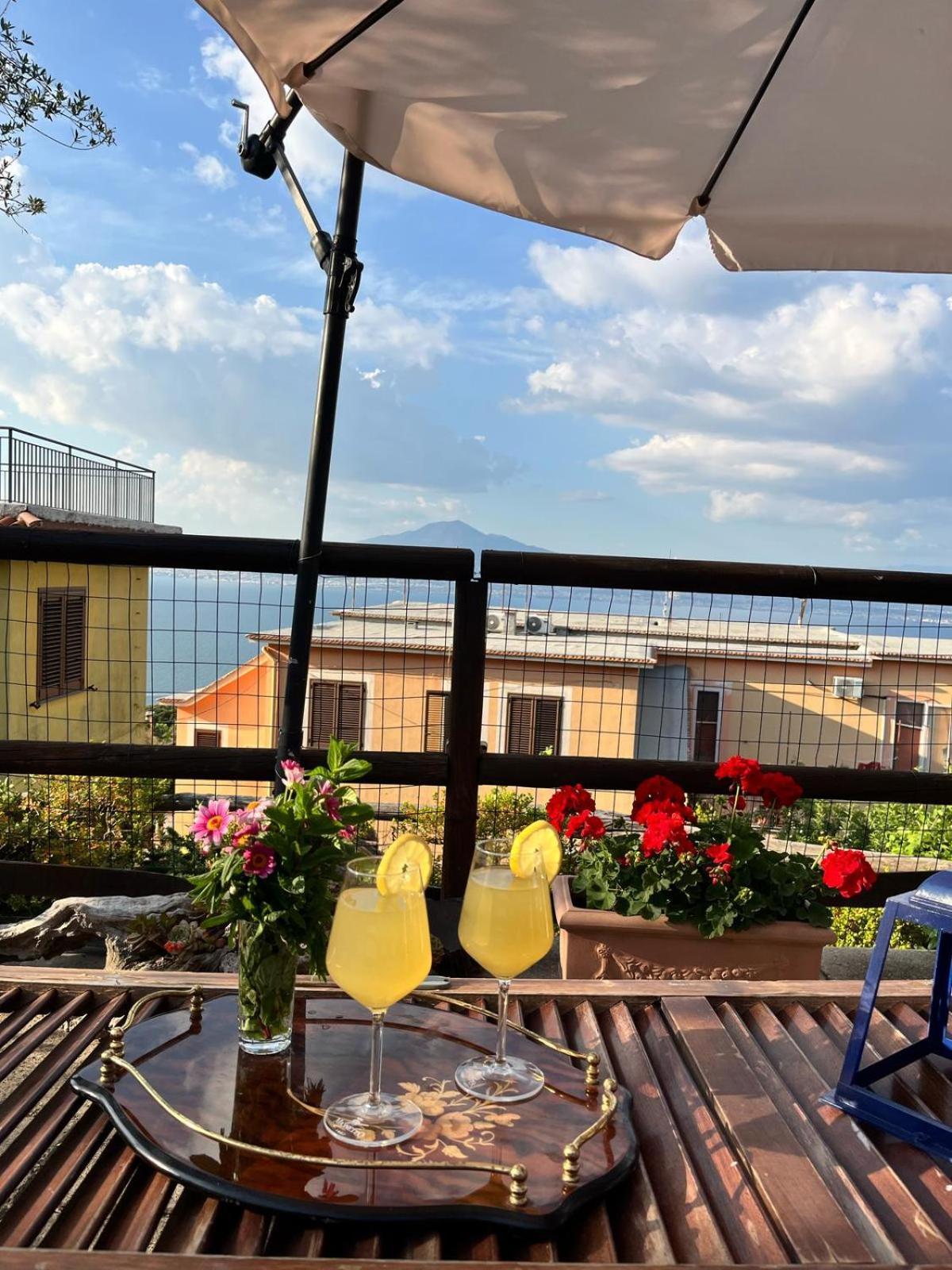 Elisabeth Seaview Apartments Sorrento Coast Віко-Екуенсе Екстер'єр фото